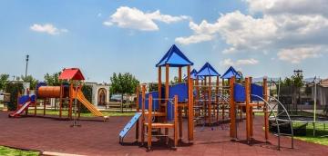 playground-2560993_640